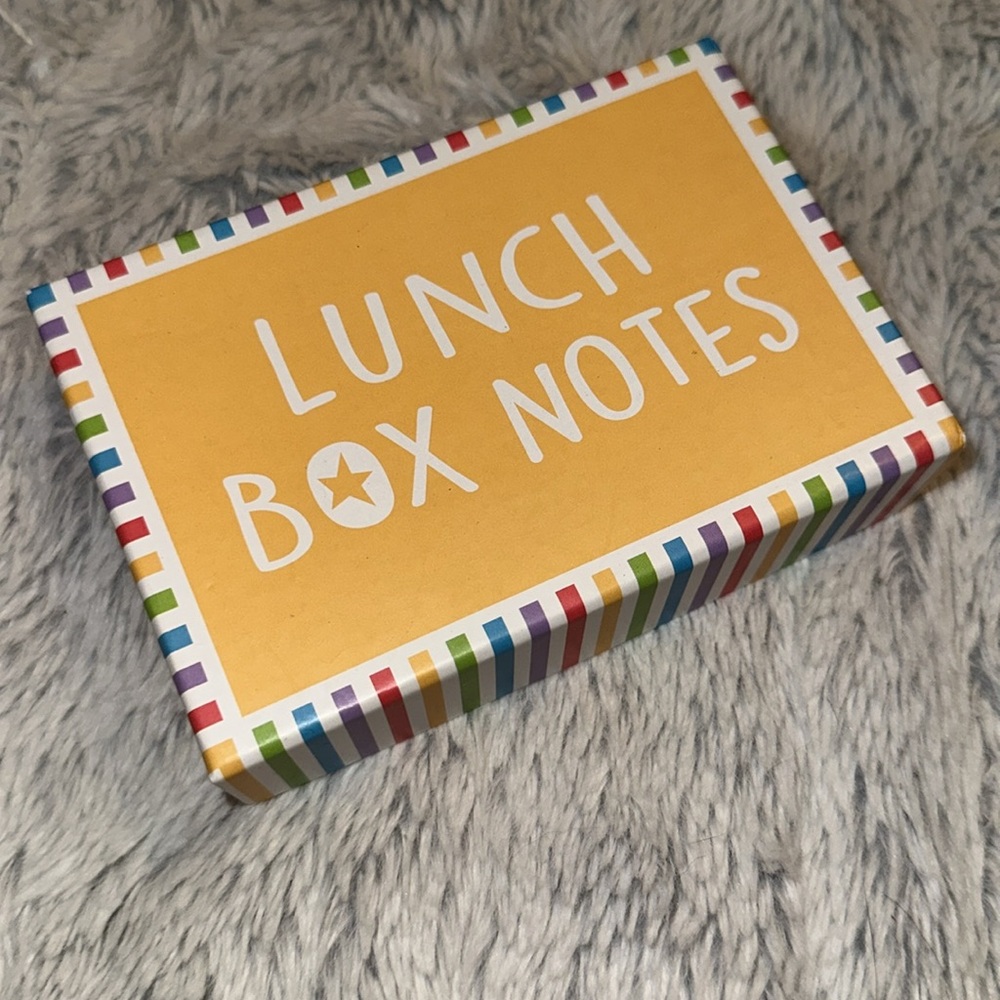 New Lunch Box Note Cards - 18 ct - Picture 3 of 10